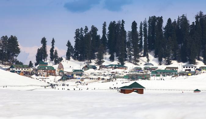 https://vsquare.nshops.in/uploads/Jammu and Kashmir tour package